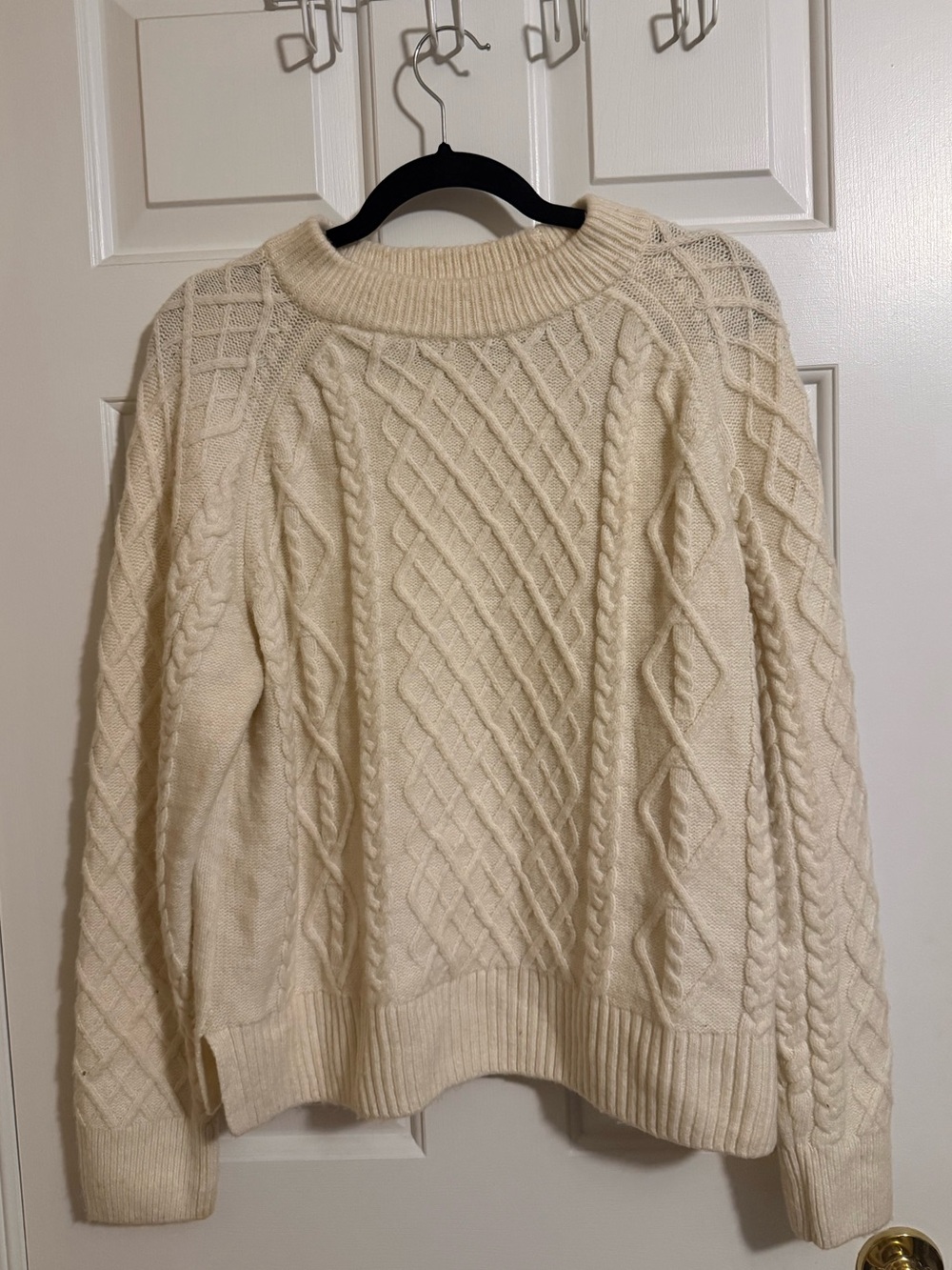 H&M Cream Cable-Knit Sweater